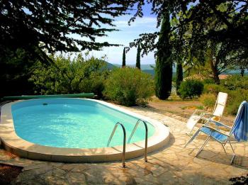 Villa with pool in Saint-Saturnin-les-Apt, in the Luberon