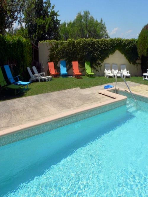 Bed & Breakfast and meals in the Luberon