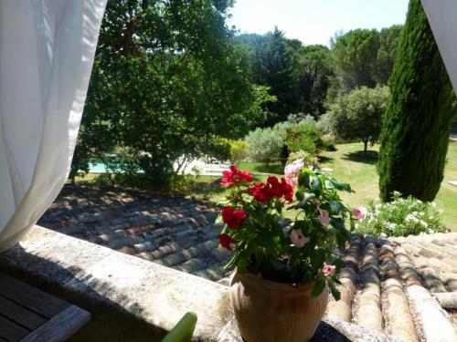 Cottage with pool in Lourmarin - South Luberon