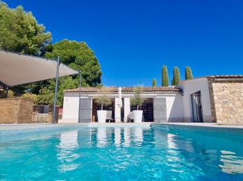 House **** Architecture Design Heated pool for 3 people in the Luberon