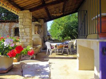 Gîte pour 2 à 4 personnes dans le Luberon